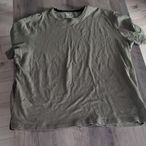Banana Republic Forest Green Short Sleeve Tee